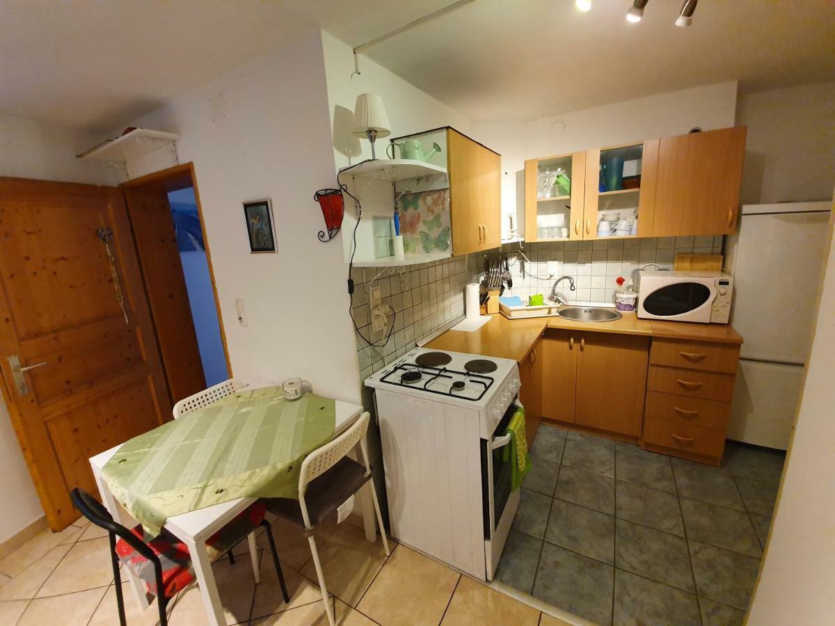 North To South Apartment Izola